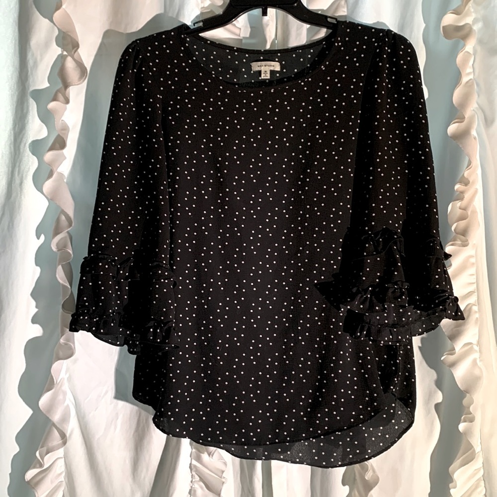 Polka dot ruffle sleeve blouse